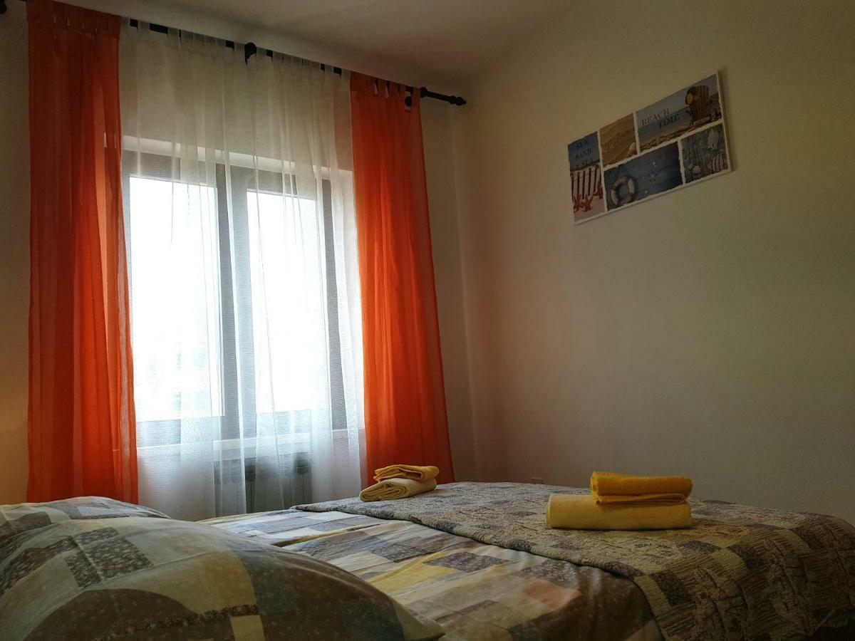 Apartment Mila Umag Exterior photo