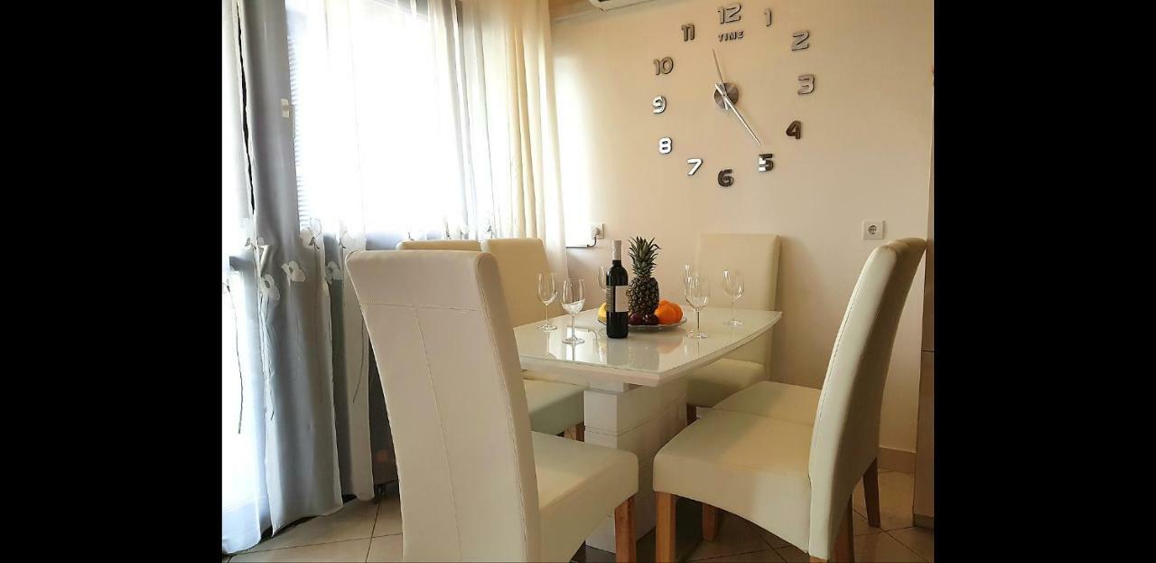 Apartment Mila Umag Exterior photo